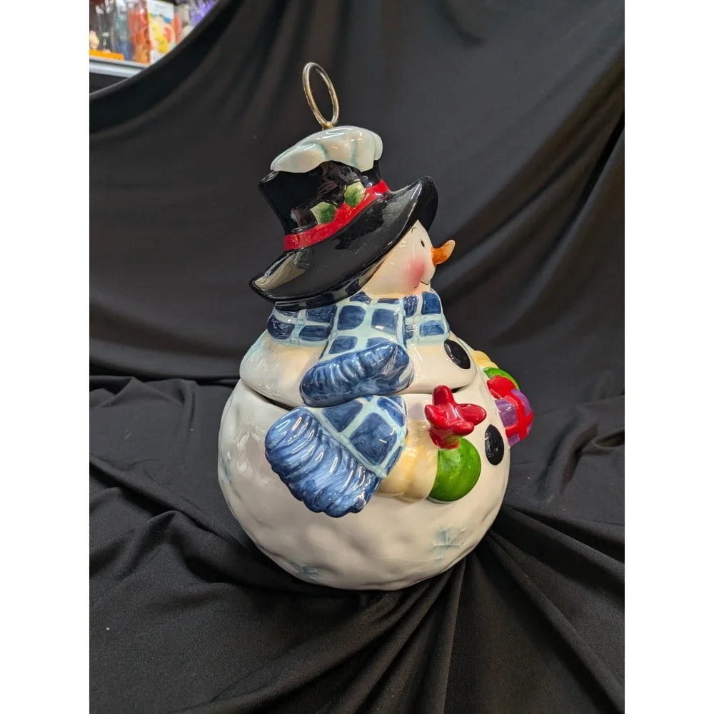 Really Cute Snowman with a SMILE; Ceramic Cookie Jar, 10